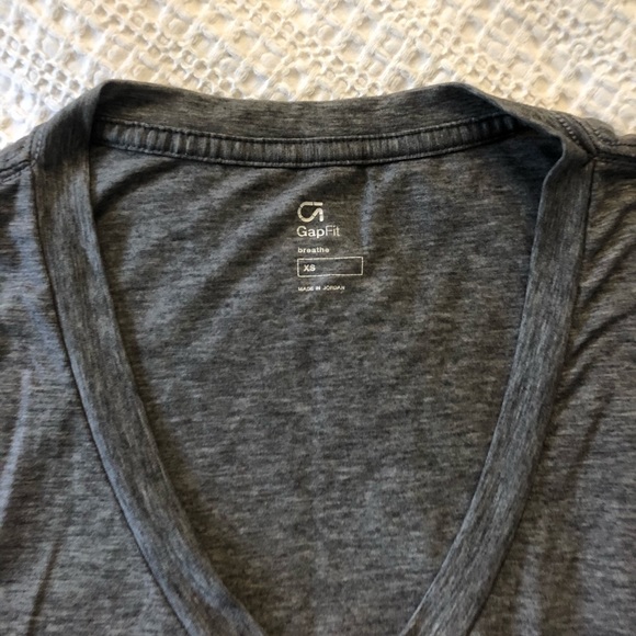 Three semi fitted grey short sleeve tops - Picture 3 of 7